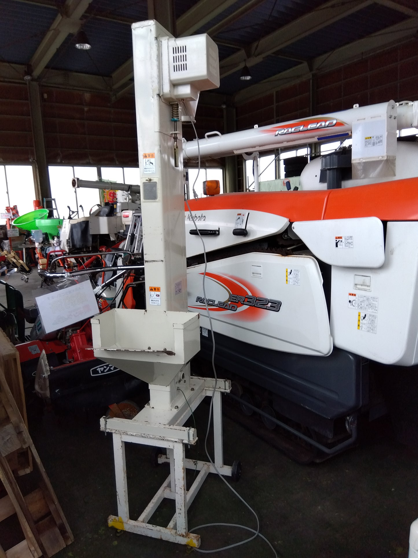 サタケ　中古　昇降機　SEG3　（ジャンク品）