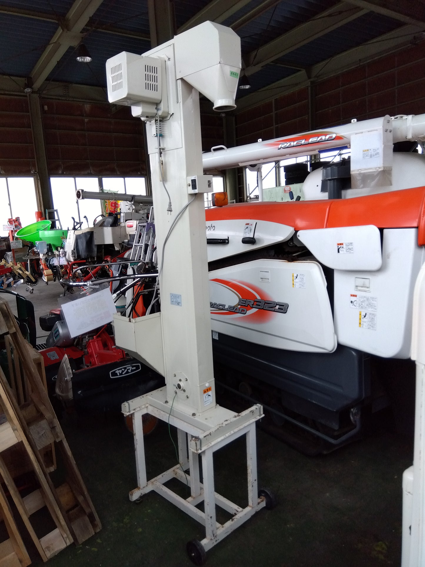 サタケ　中古　昇降機　SEG3　（ジャンク品）