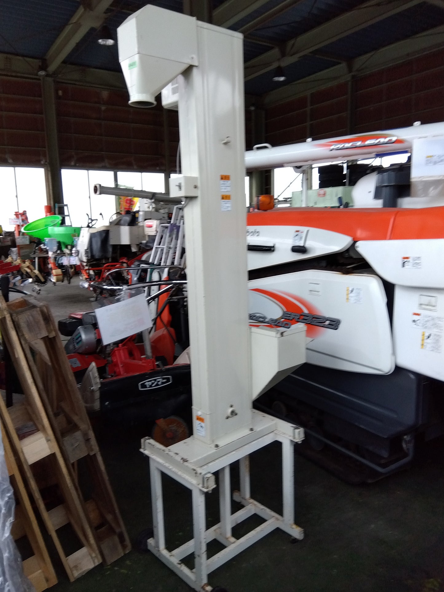 サタケ　中古　昇降機　SEG3　（ジャンク品）