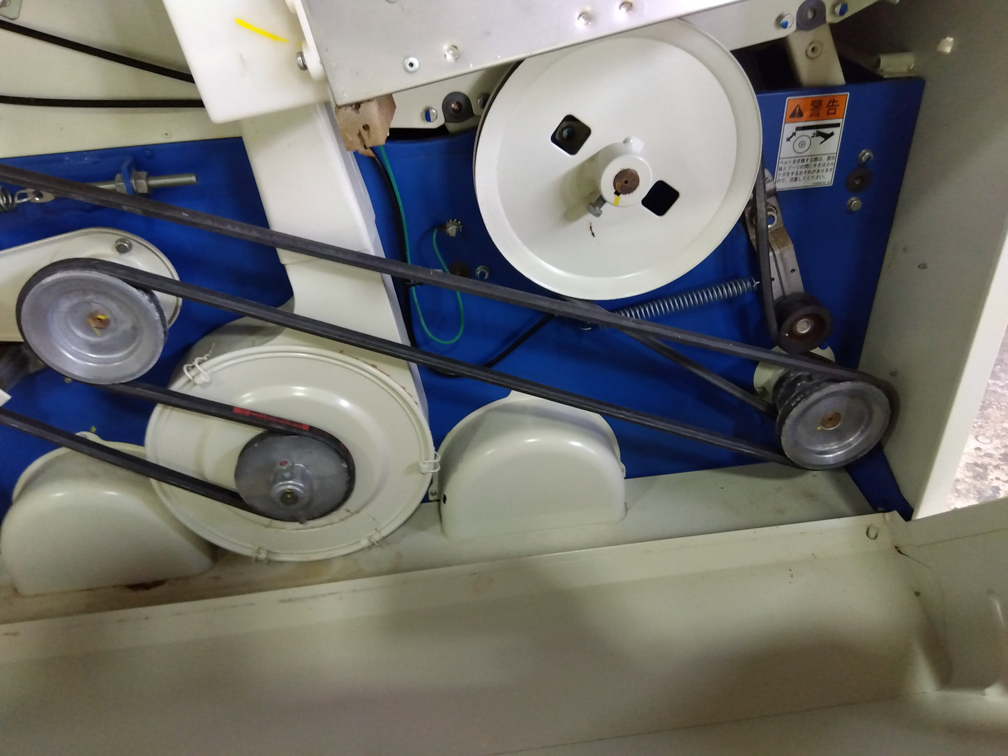 サタケ　籾摺り機　NPS350EAM　①