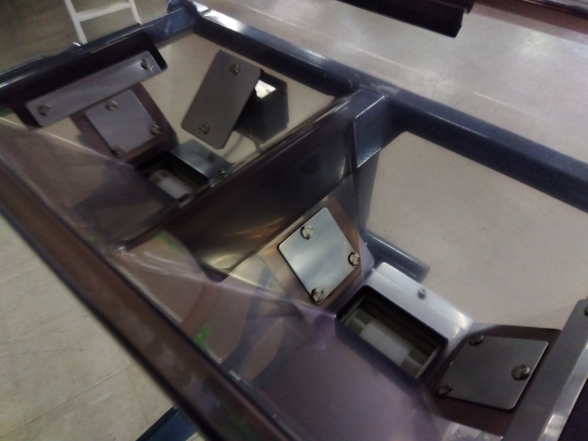 タイショー　中古　グランドソワー　UH70F　【フロント装着】