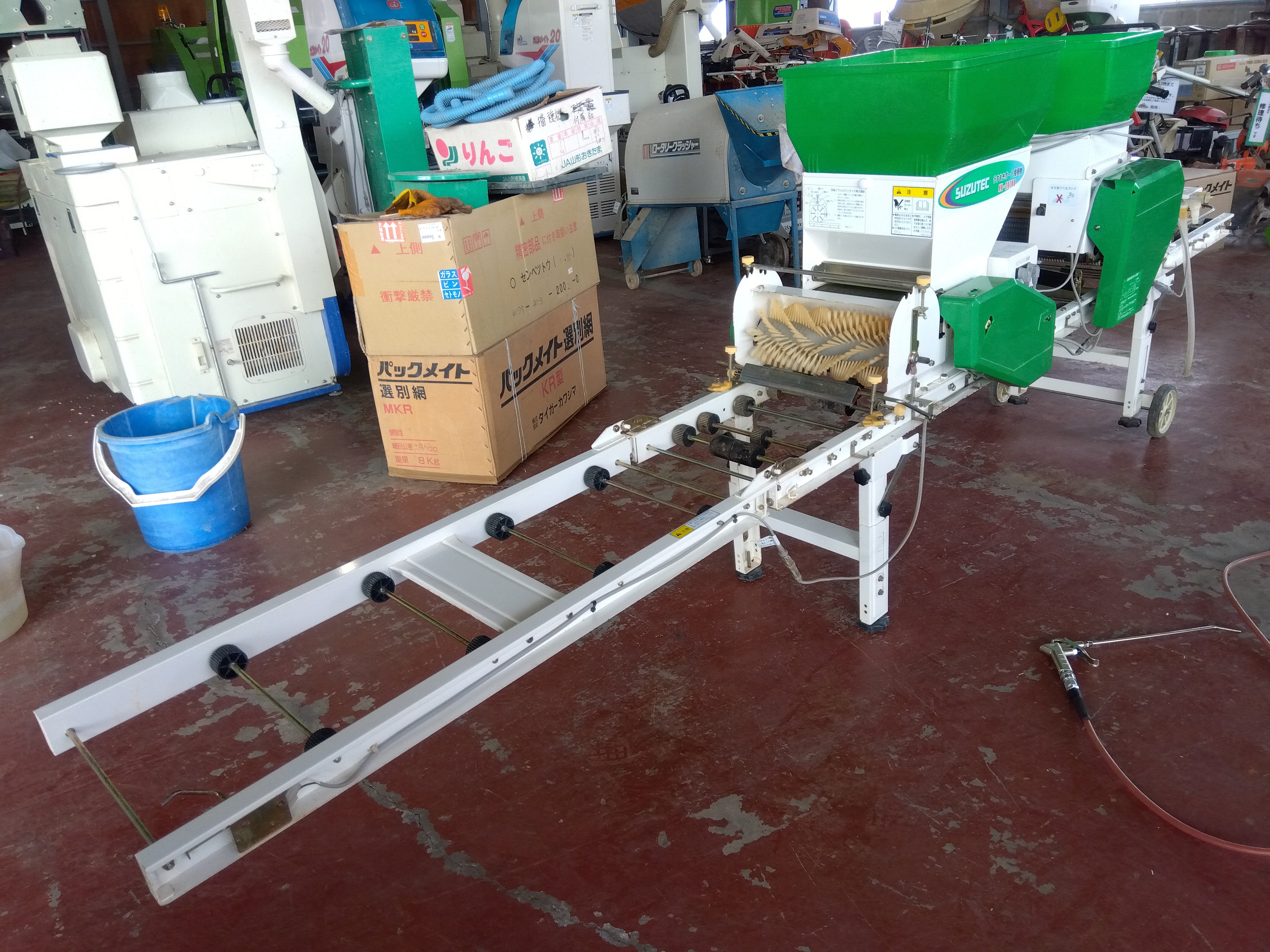 スズテック 中古 播種機 HK-207KB – 農キング