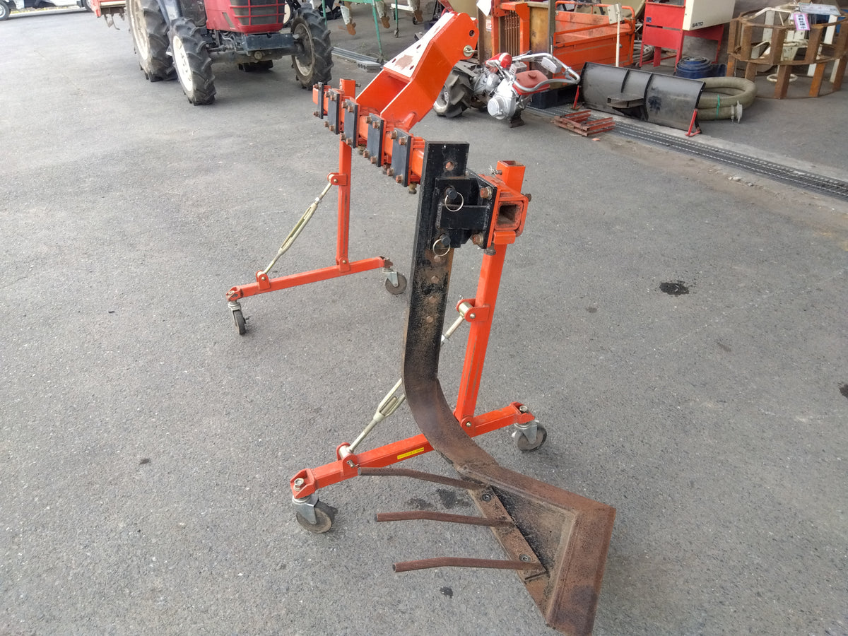 ホクエツ　中古　型式不明　掘取機
