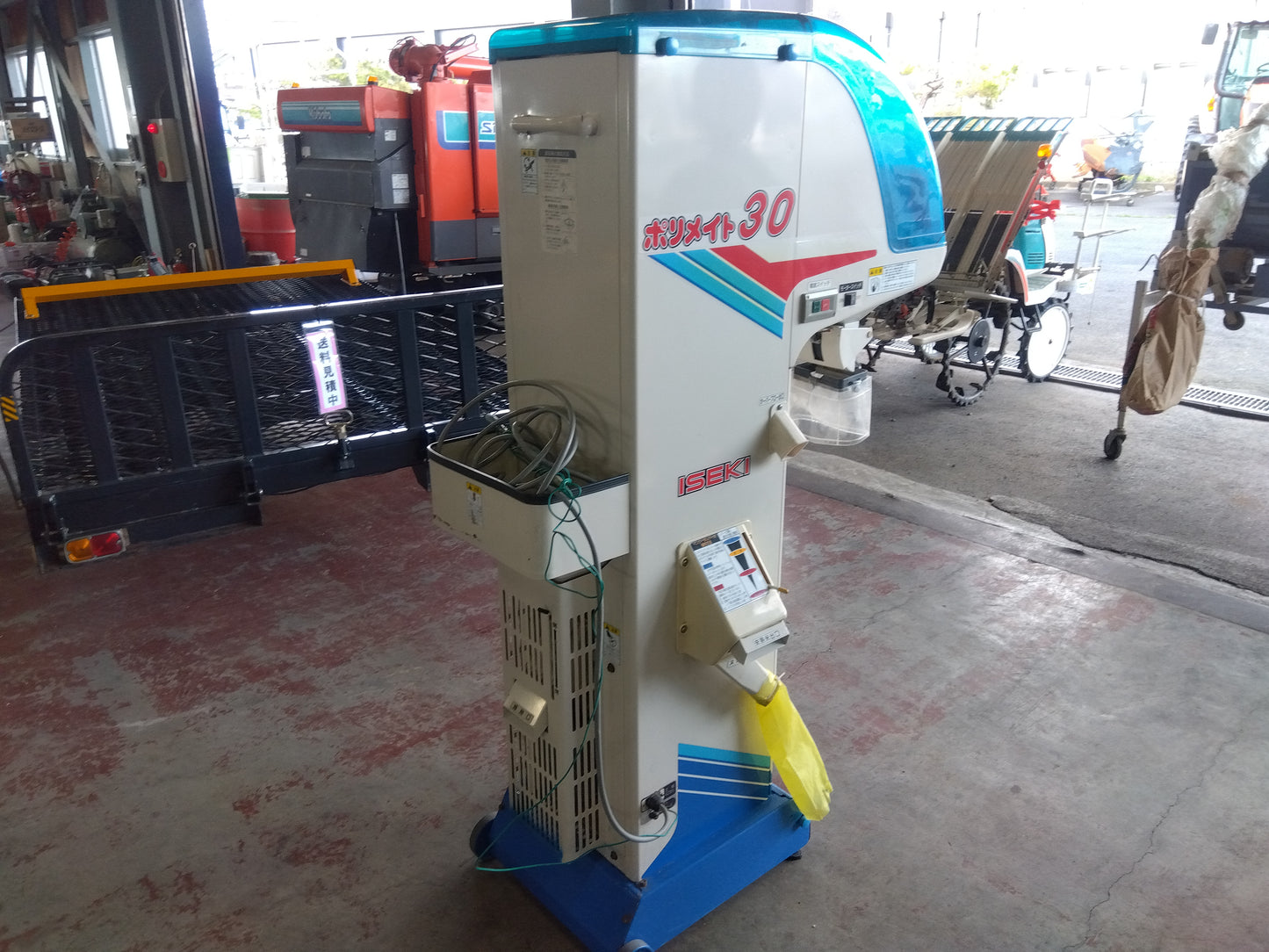 イセキ　中古　選別計量機　LTA30-VAW