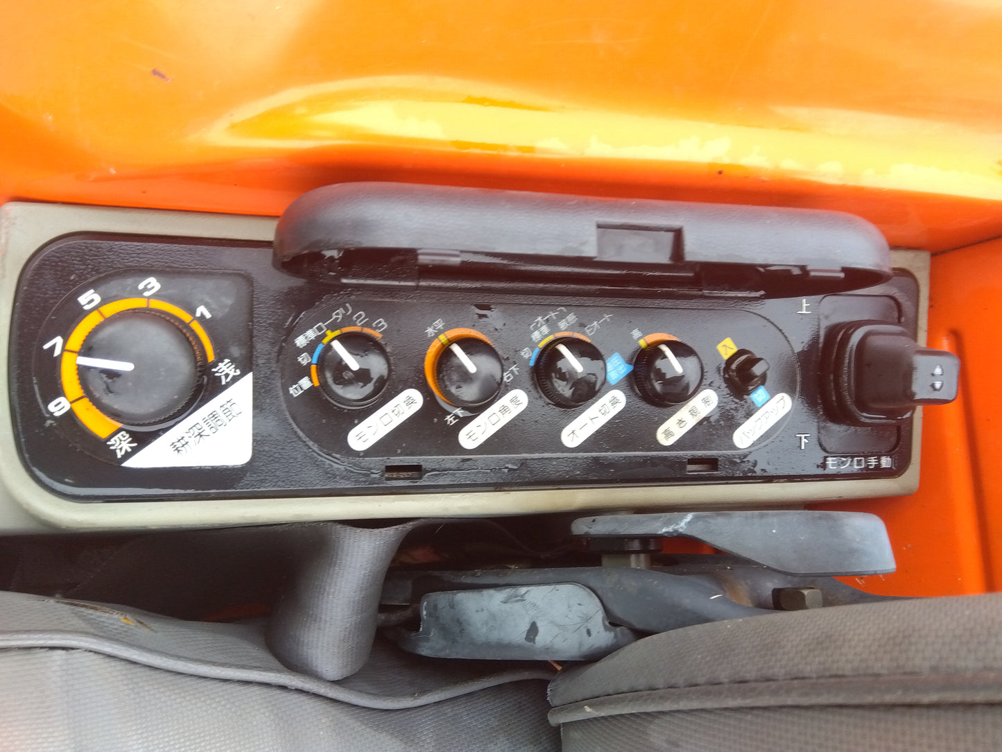 クボタ　中古　トラクター　GL261　27馬力　水平制御