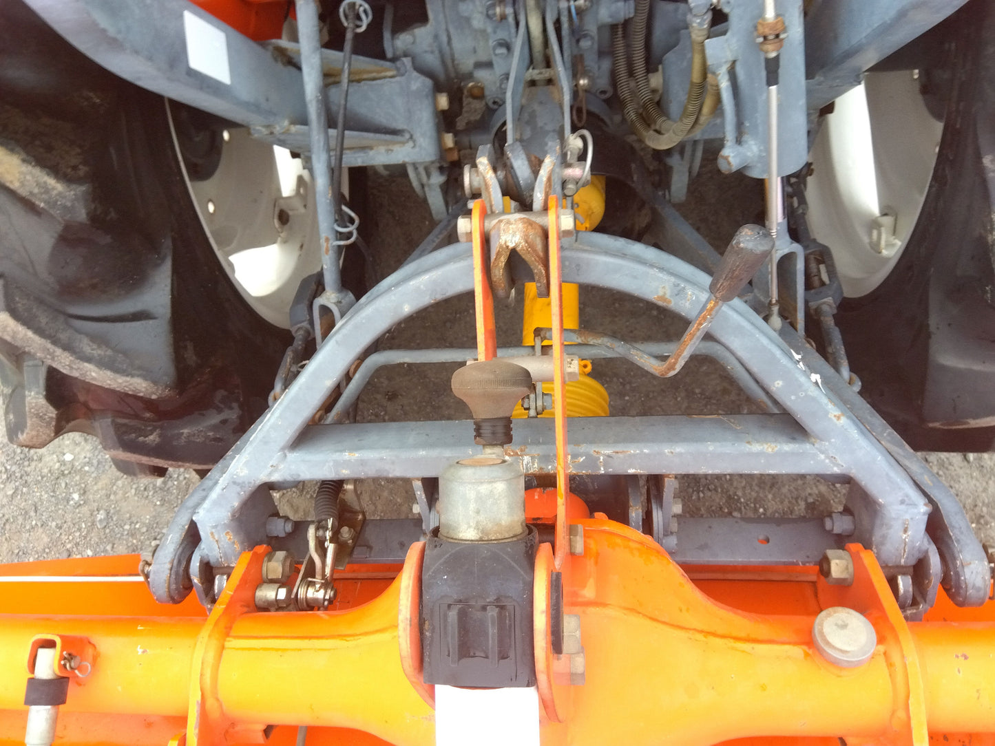 クボタ　中古　トラクター　GL261　27馬力　水平制御