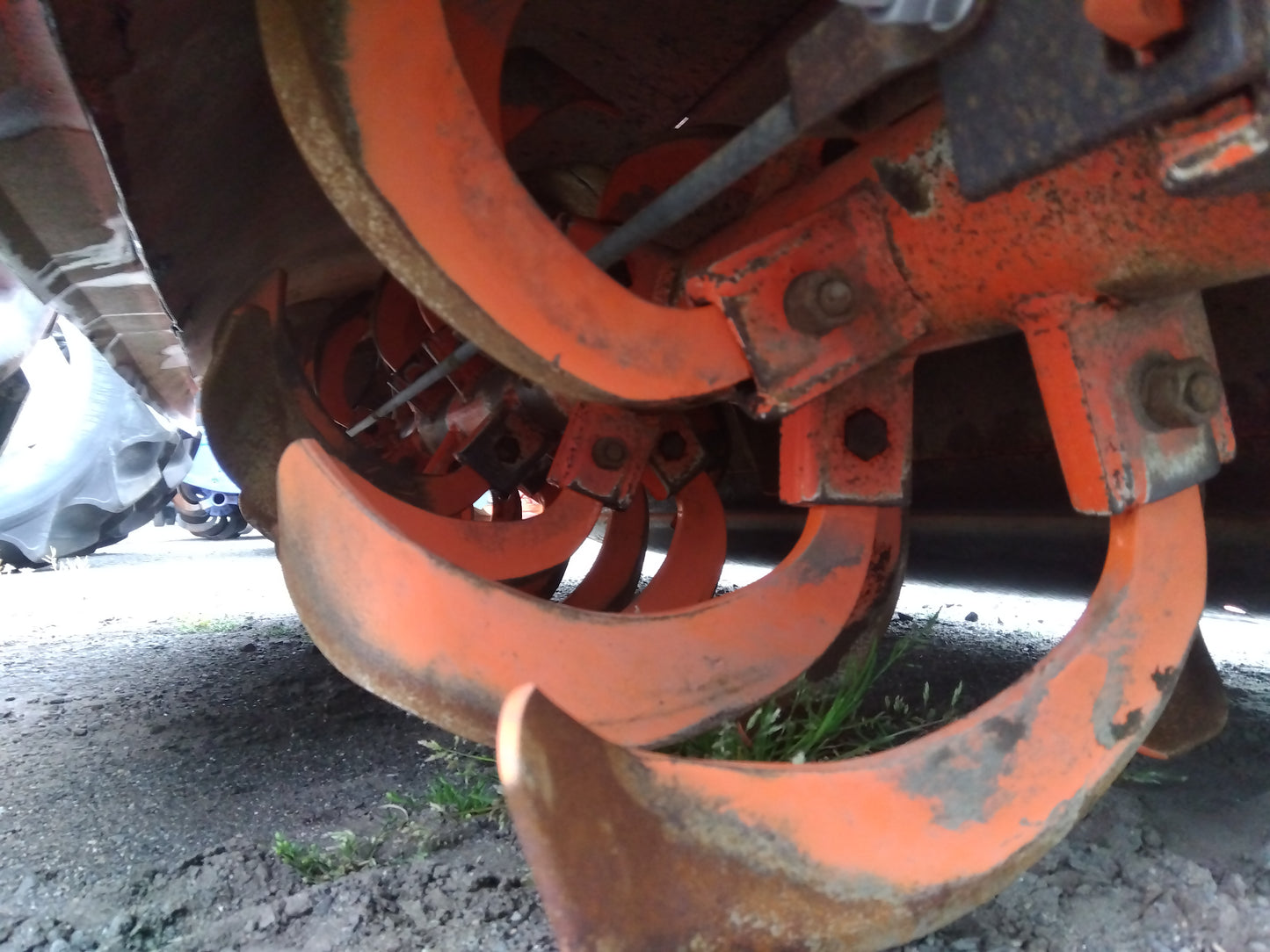 クボタ　中古　トラクター　GL261　27馬力　水平制御