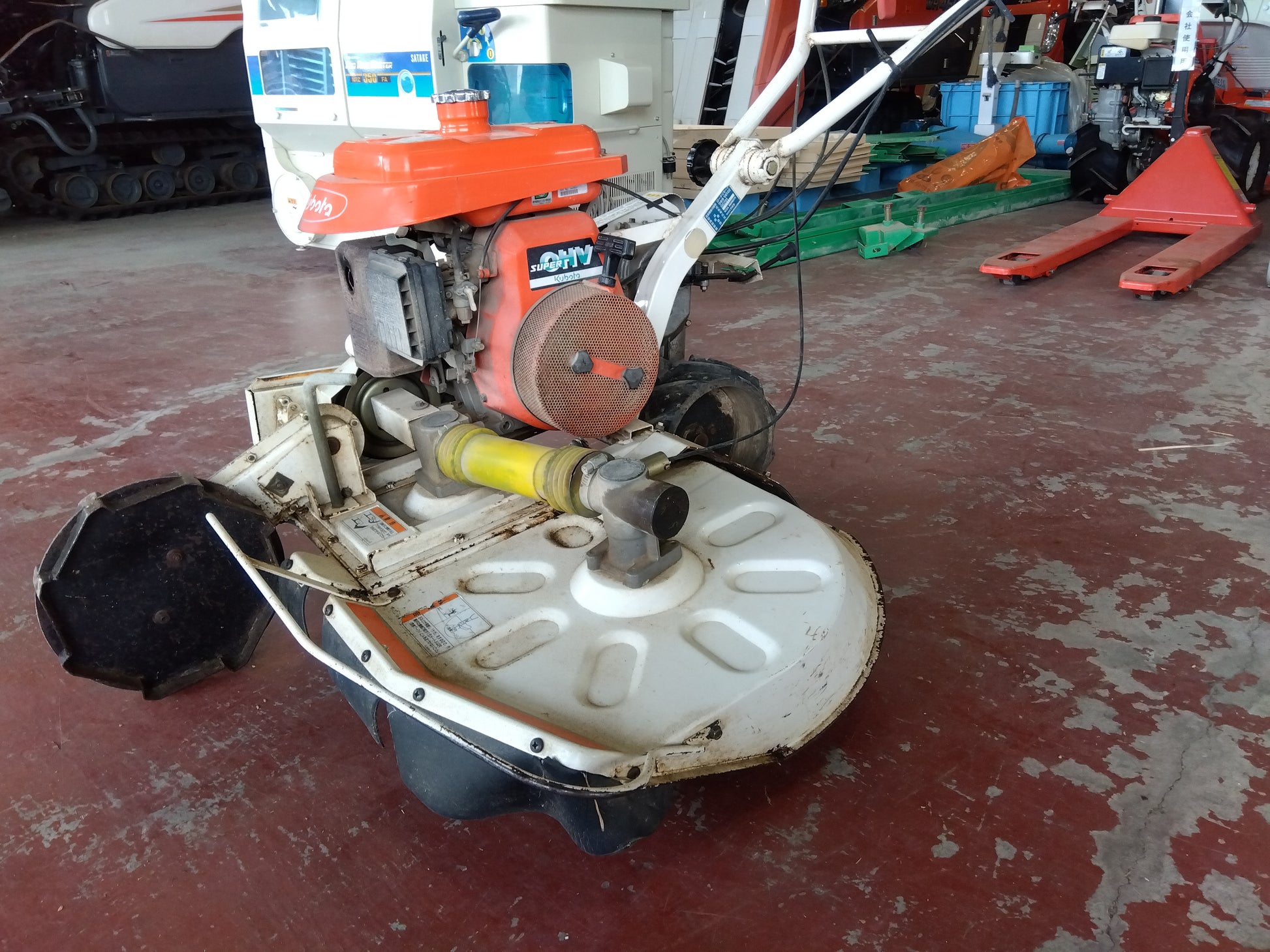 クボタ 中古 畦草刈り機 GC701 – 農キング