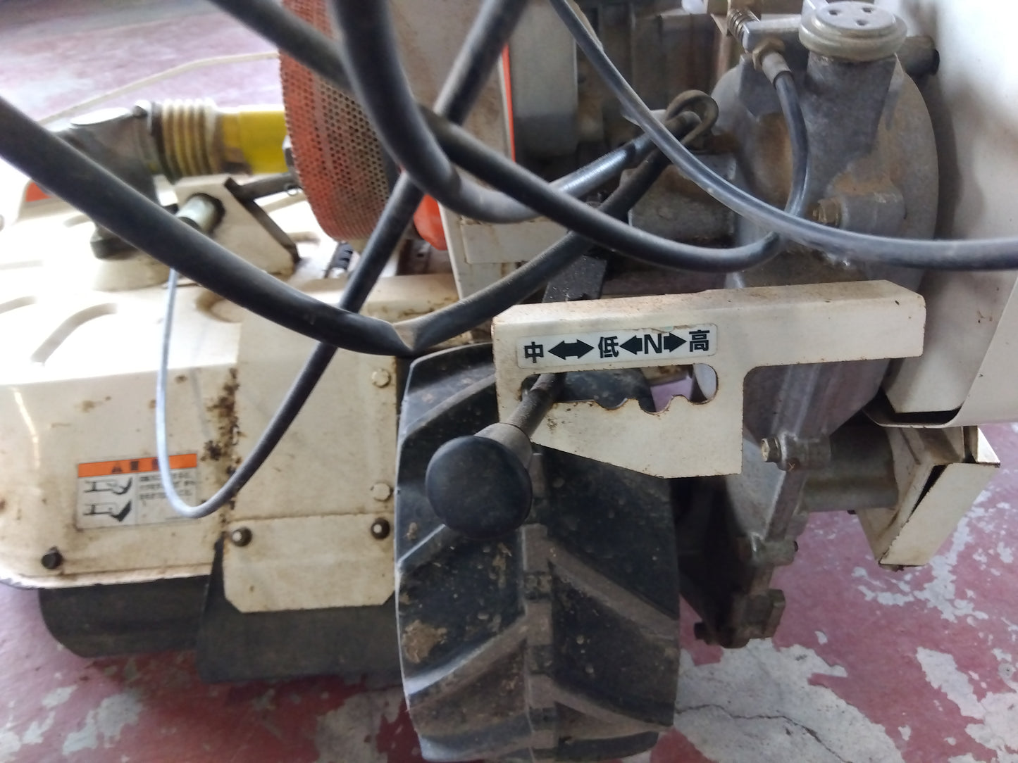 クボタ　中古　畦草刈り機　GC701