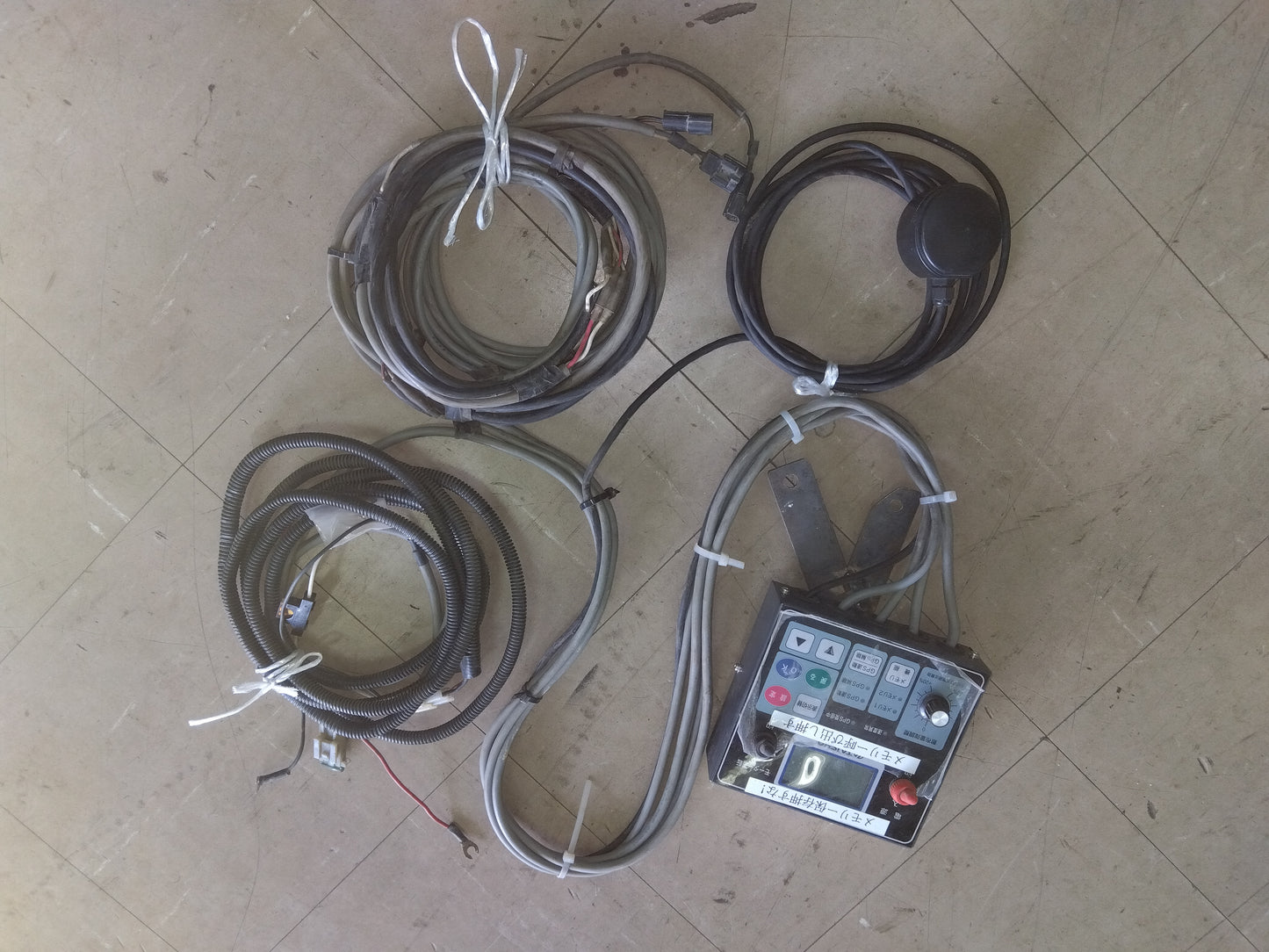 タイショー　中古　グランドソワー　UH-110F-GP　GPS付