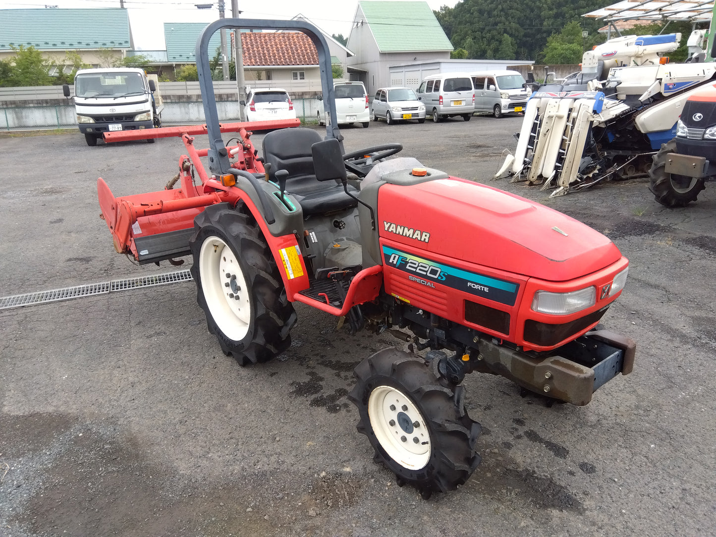 中古　ヤンマー　トラクター　AF220　20馬力