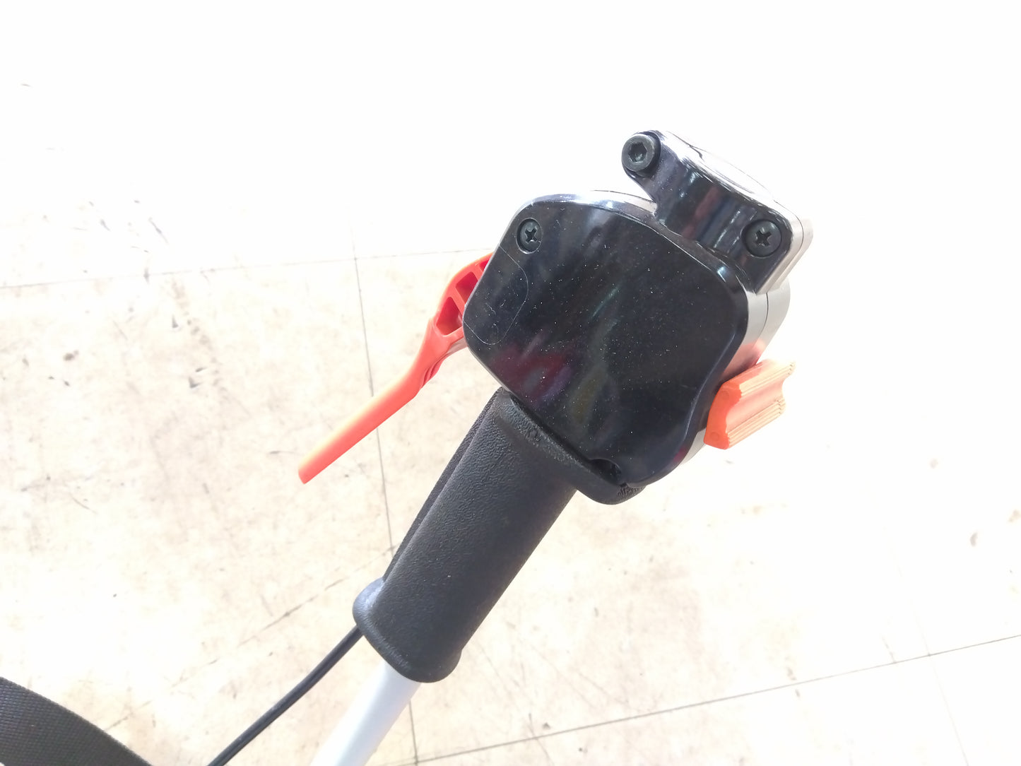 ホンダ　中古　刈払機　HBC254H　4サイクル