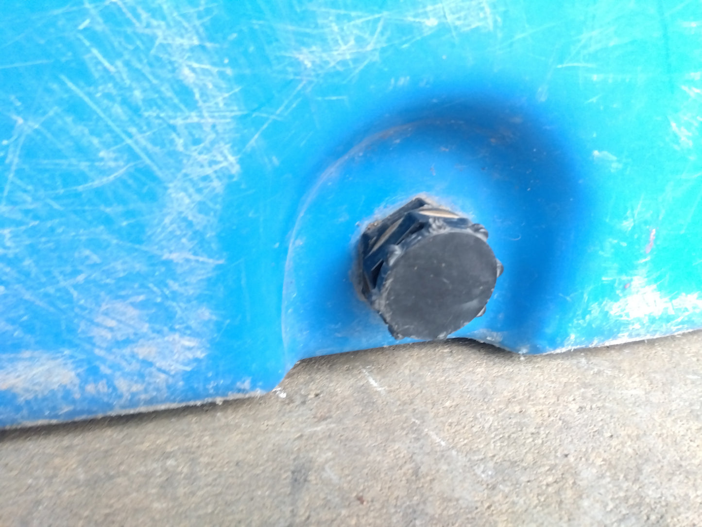 アロン　中古　大型容器　AK-200　　（8186）