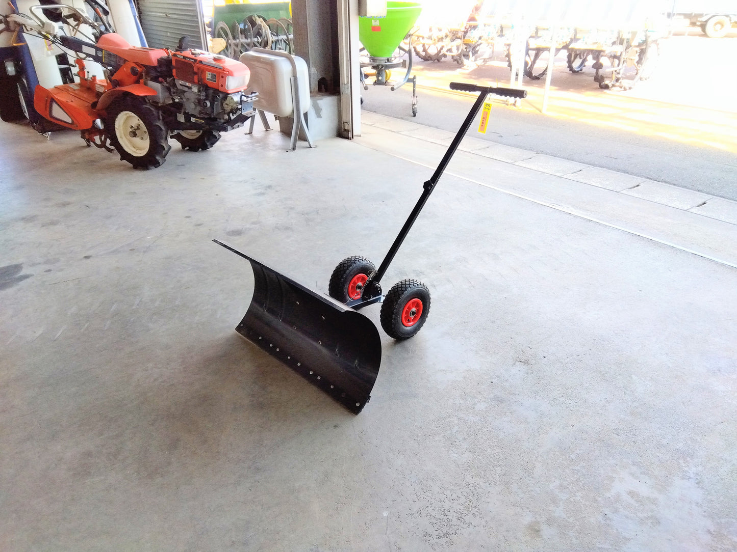 メーカー不明　中古タイヤキャスターシャベル山形店　（8284）