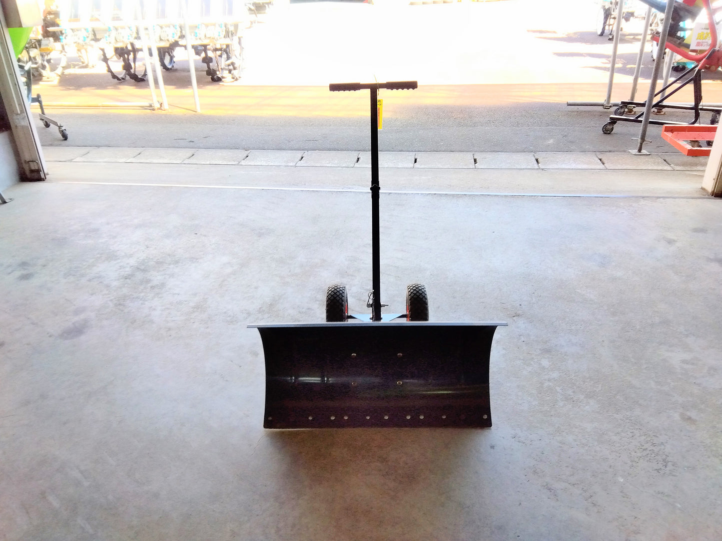 メーカー不明　中古タイヤキャスターシャベル山形店　（8284）