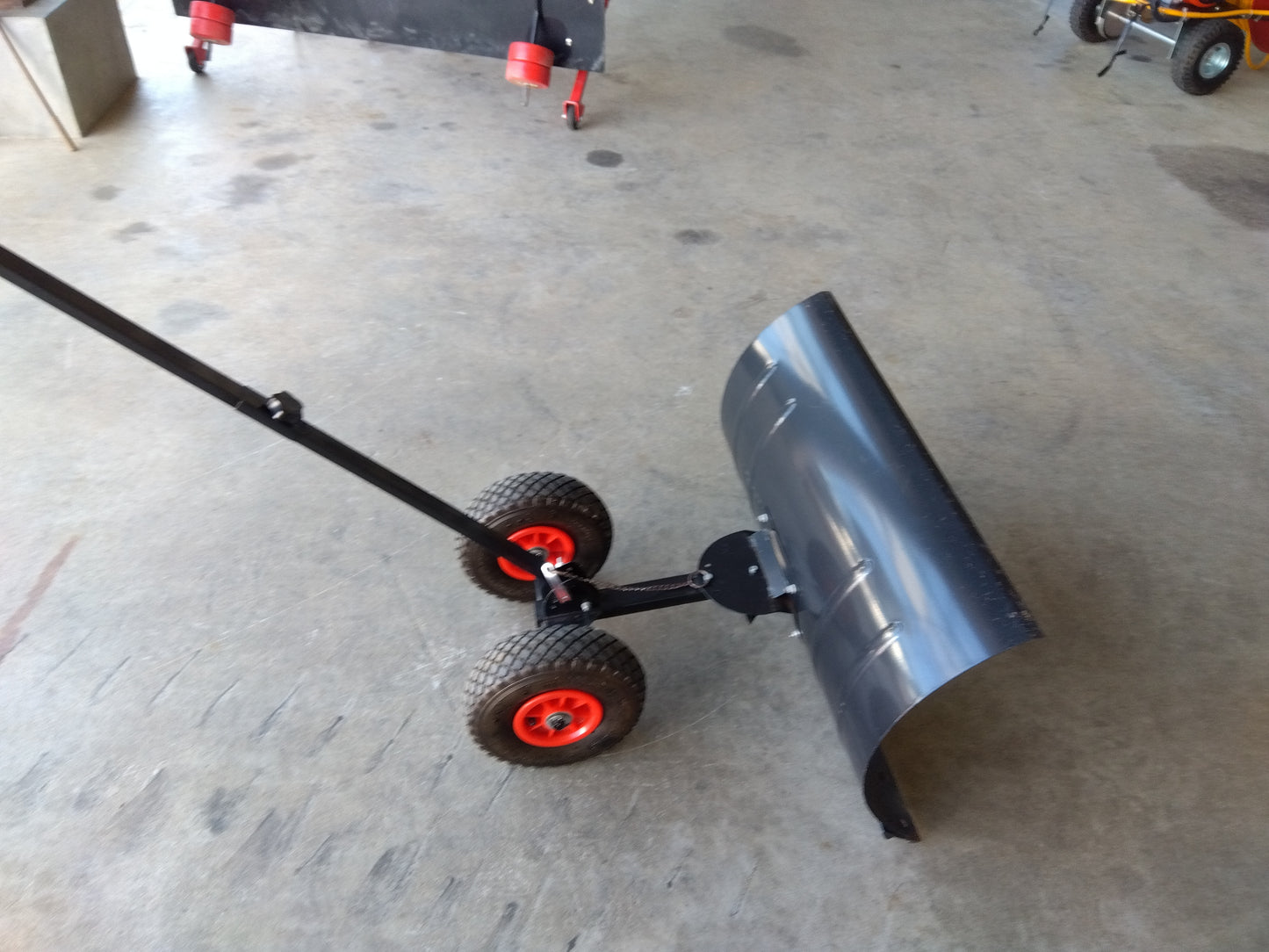 メーカー不明　中古タイヤキャスターシャベル山形店　（8284）