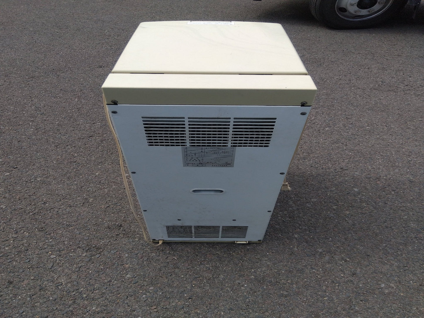 かかし　中古　定温米びつクーラー　KRC-30A