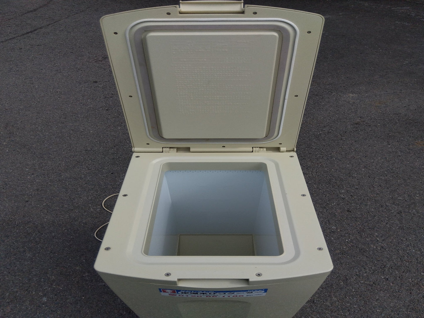 かかし　中古　定温米びつクーラー　KRC-30A
