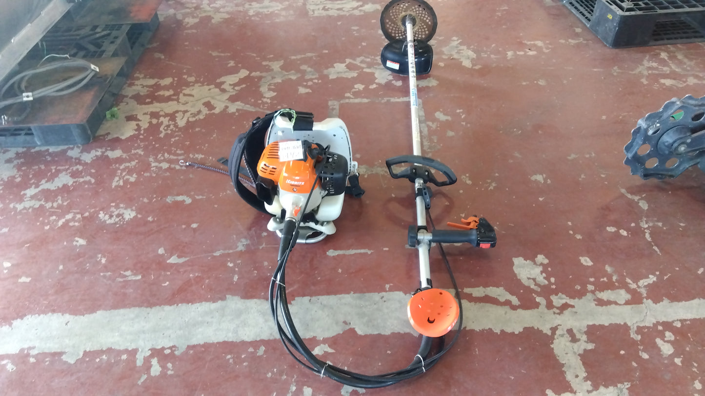 共立　中古　刈払い機　RME2620T