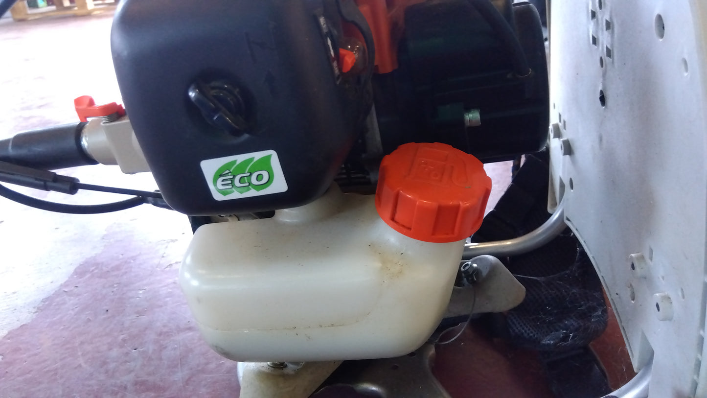 共立　中古　刈払い機　RME2620T