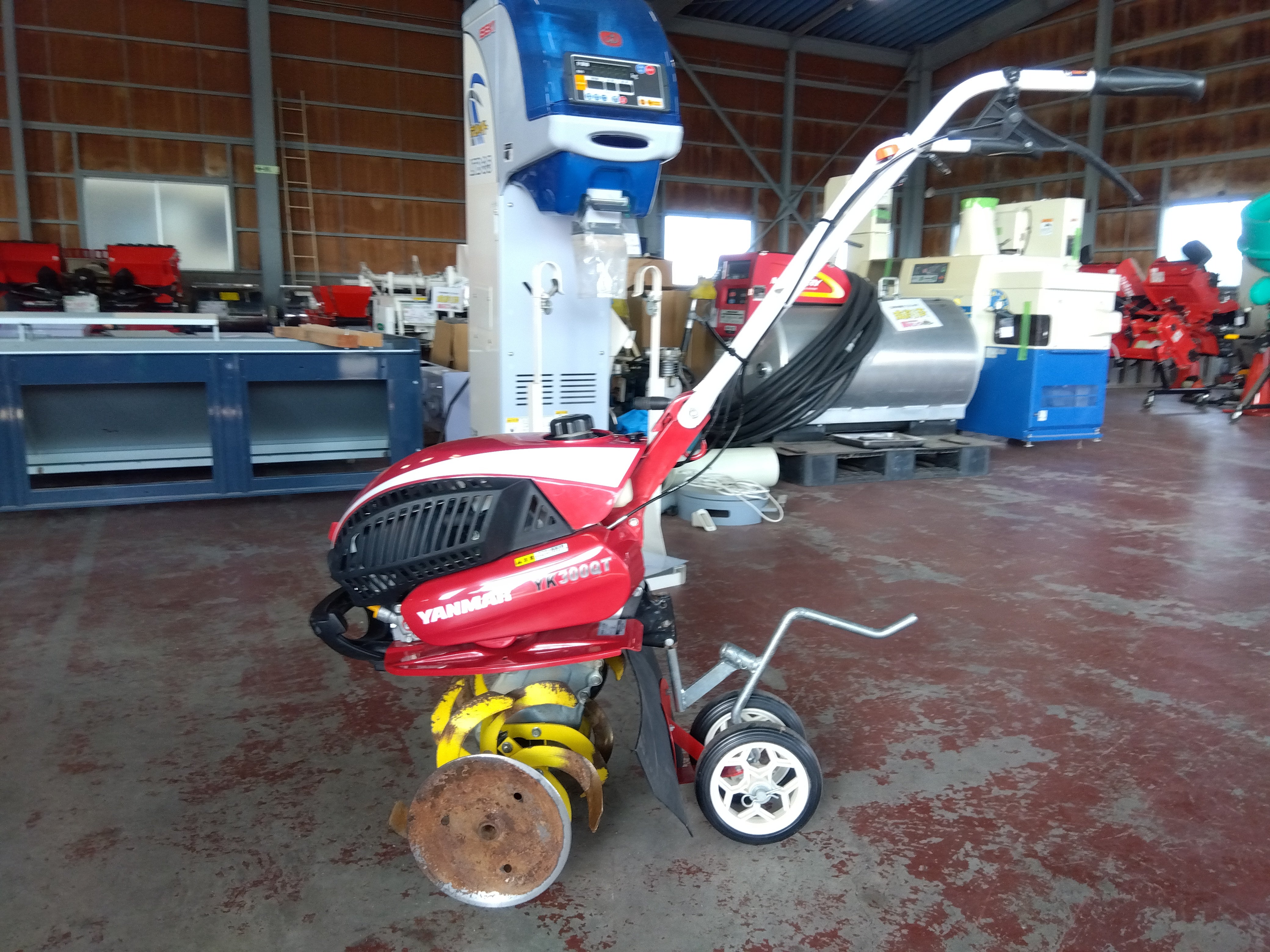 YANMAR YK300QT 現行モデル ヤンマー 耕運機 ミニ耕うん機 YK300QT （標準仕様） 家庭用 小型 耕耘