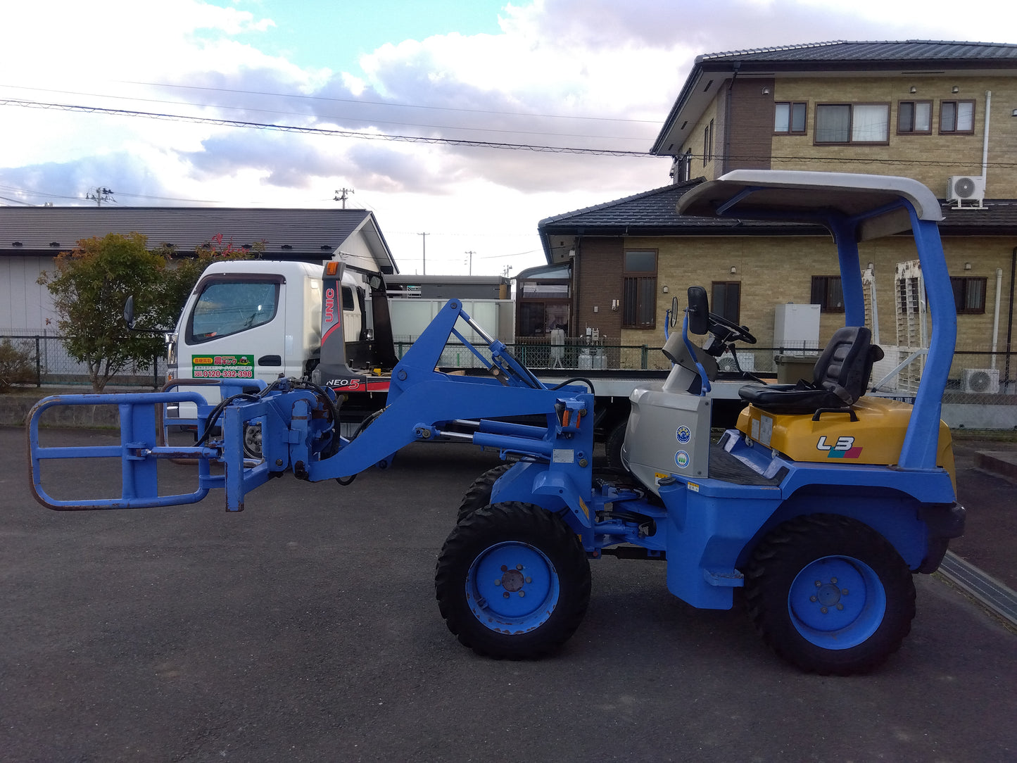 TMC　中古　ホイルローダー　L3-2