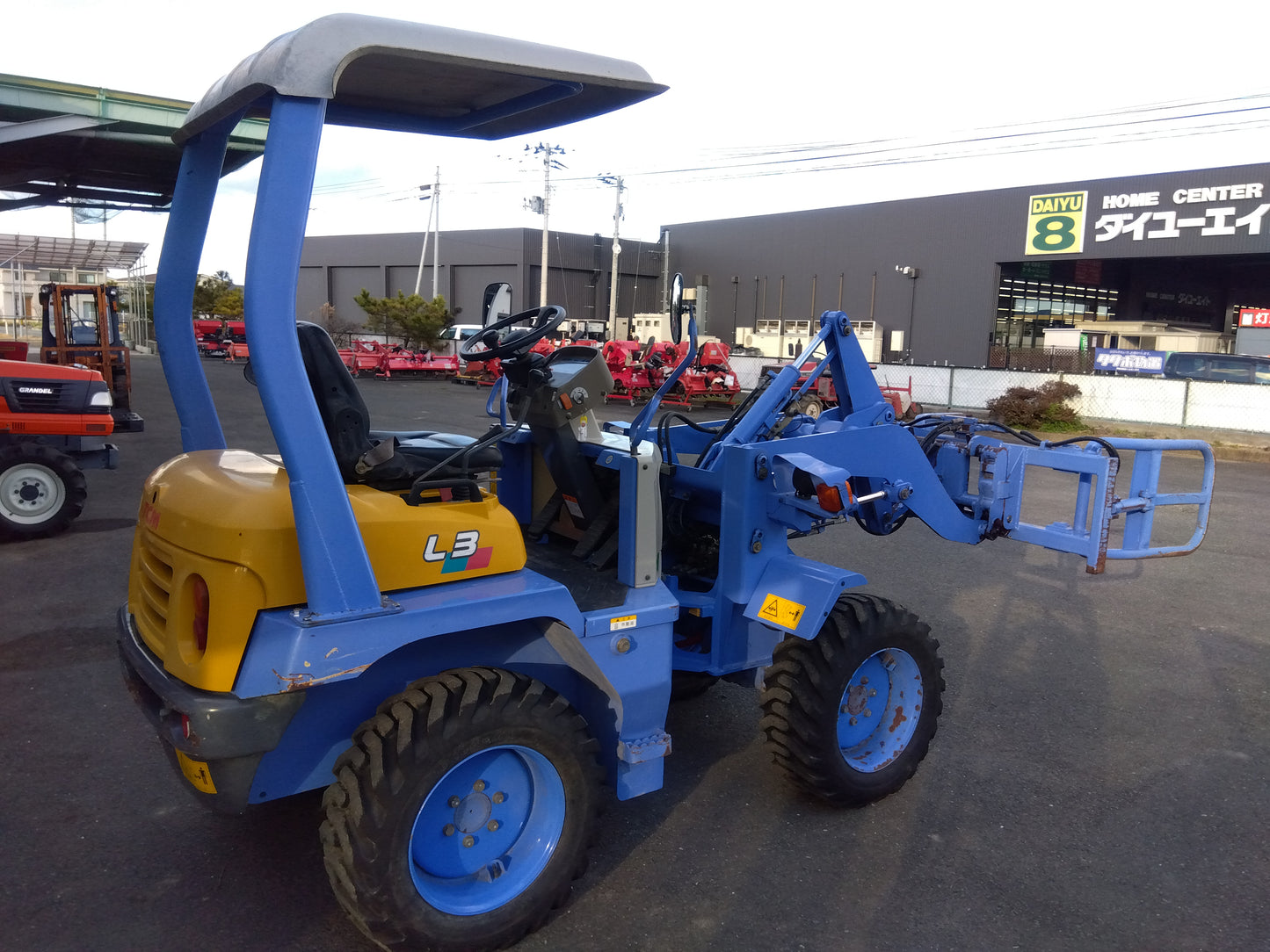 TMC　中古　ホイルローダー　L3-2