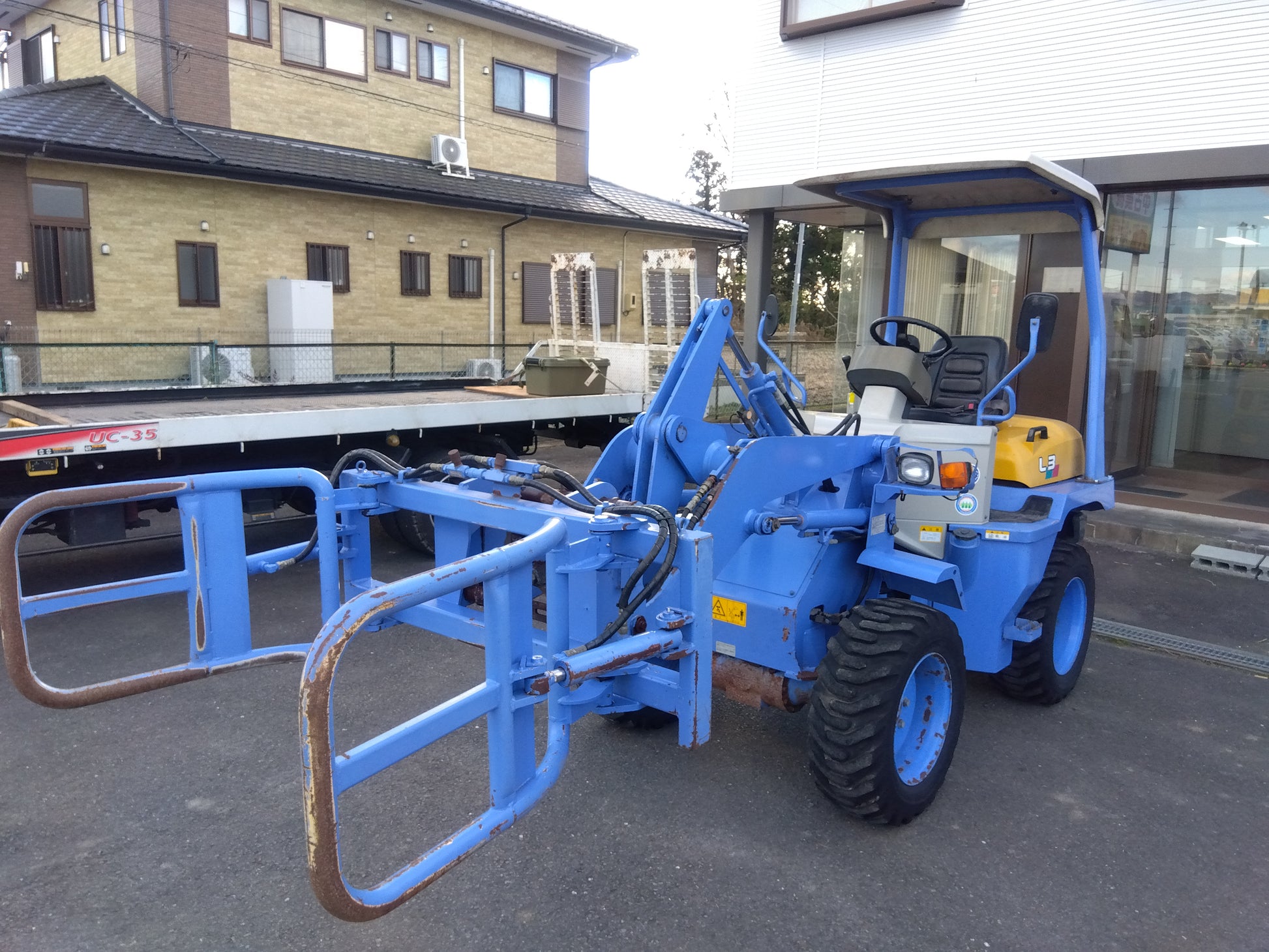 TMC 中古 ホイルローダー L3-2 – 農キング