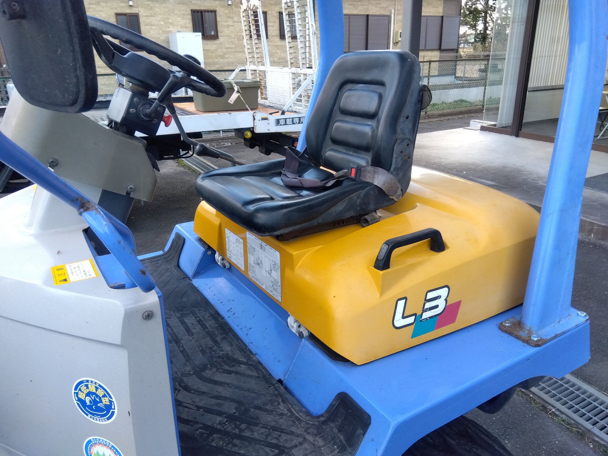 TMC 中古 ホイルローダー L3-2 – 農キング