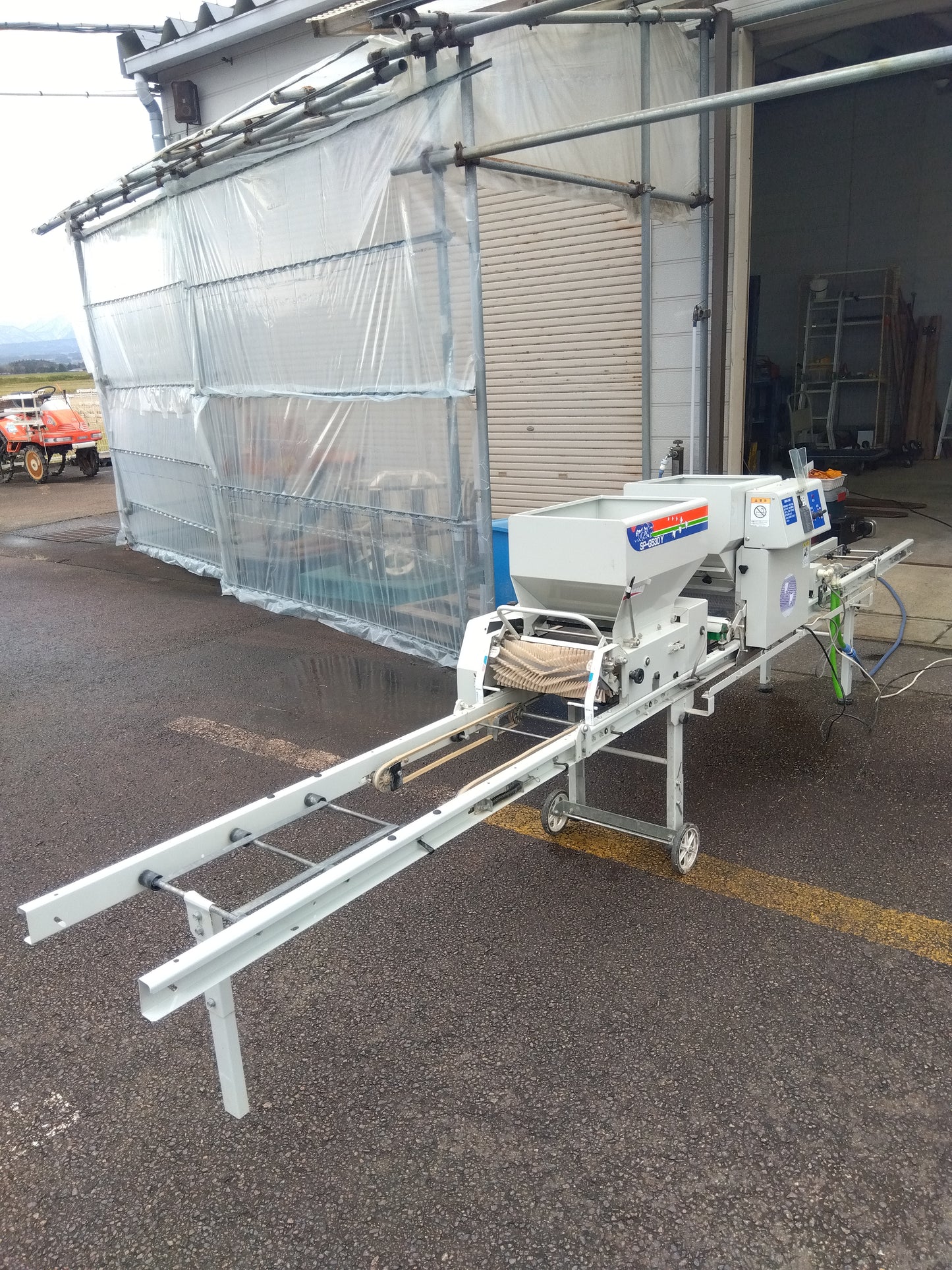 コンマ製作所 中古 整列播種機 SP-G530Y 【山形店 8565】