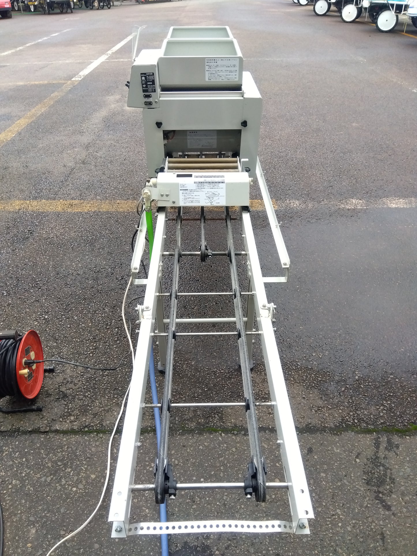 コンマ製作所 中古 整列播種機 SP-G530Y 【山形店 8565】