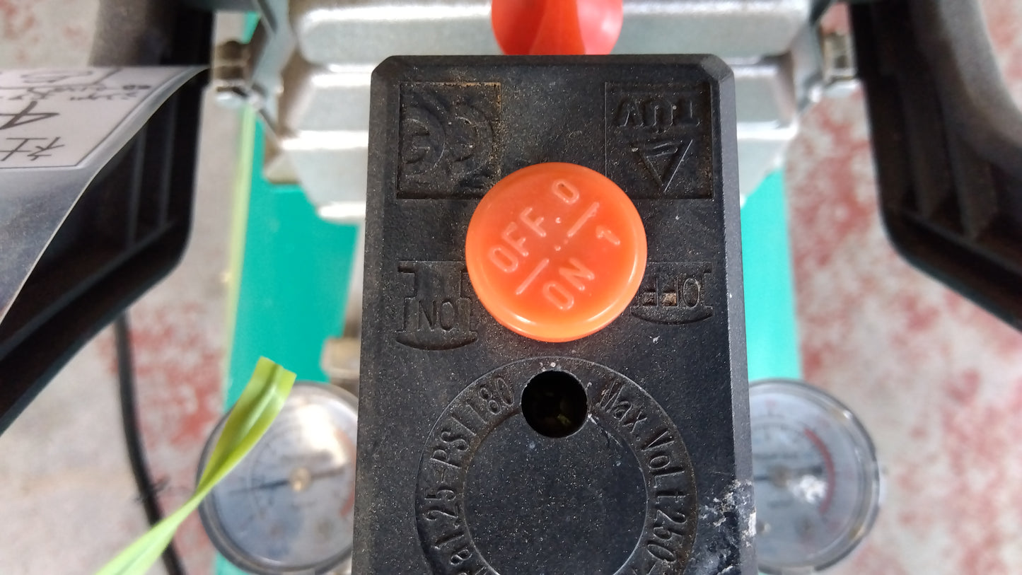 SHIMGE　中古　コンプレッサー　SGBM9027　「宮城店458」