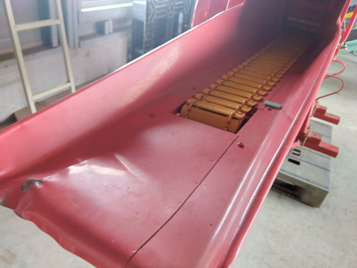 ヤマモト中古 裁断機(ホイールカッタ) D-200 (8208)