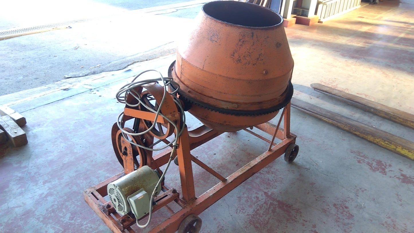 岡田　中古　ミキサー　型式不明　「宮城店1811」