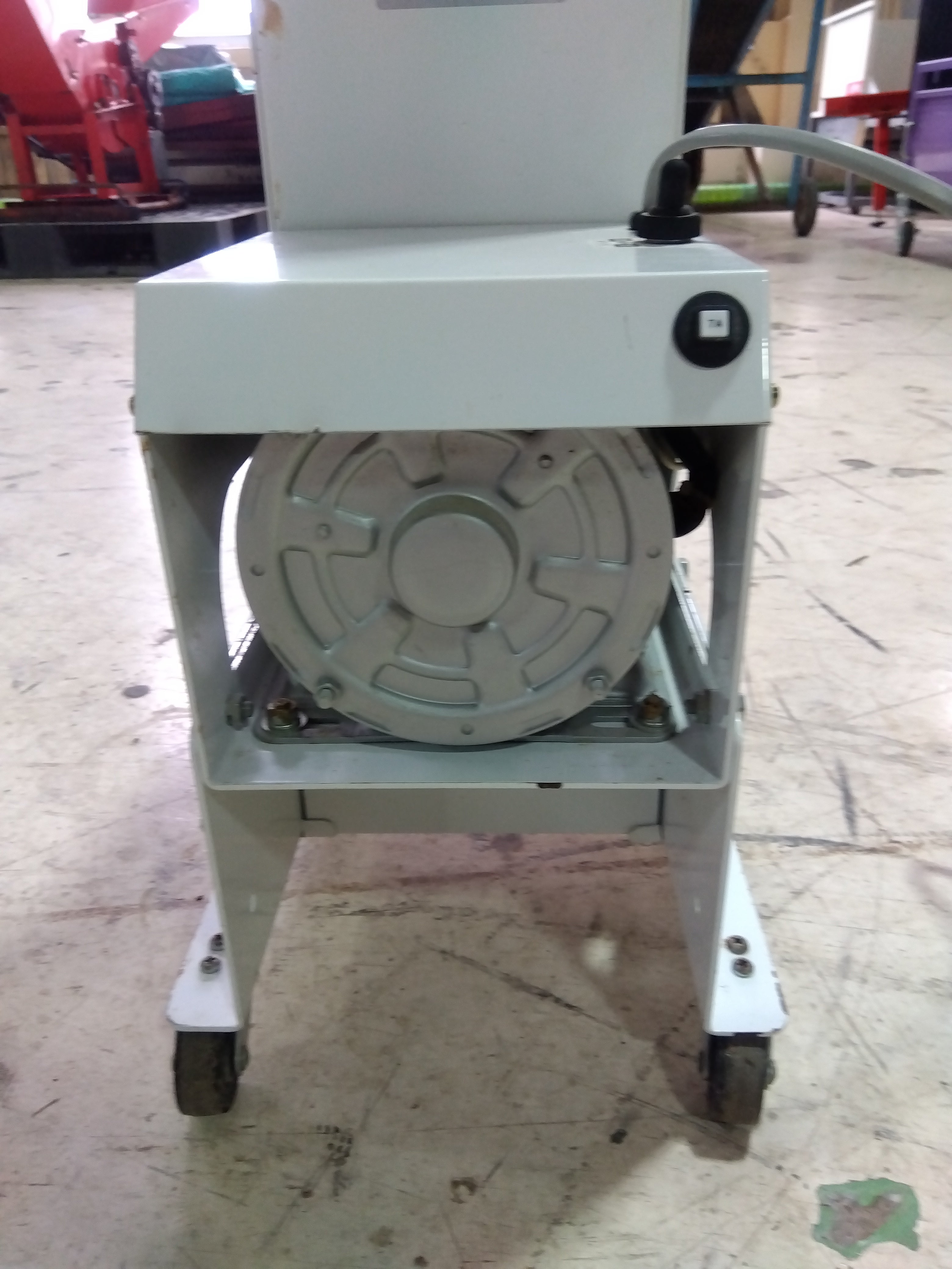 タイガーカワシマ 中古 薄型昇降機（屑米用）ST-15（S） 【山形店 8696