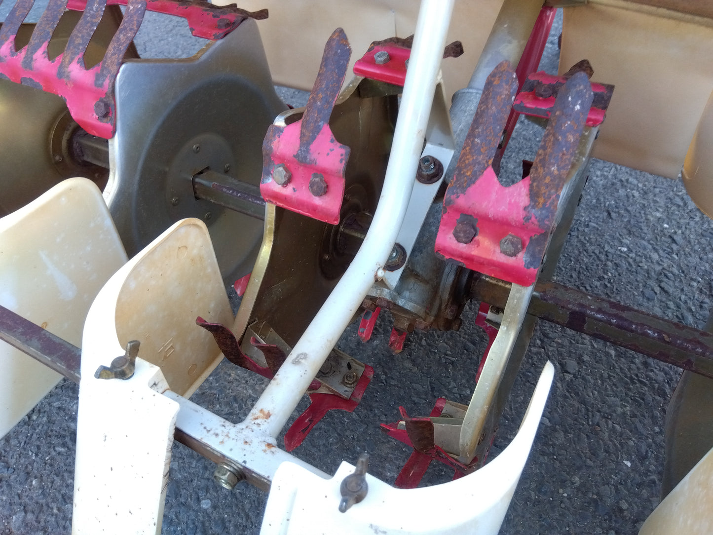 オータケ　中古　水田中耕除草機　MA3（ジャンク品）　「宮城店　1941」