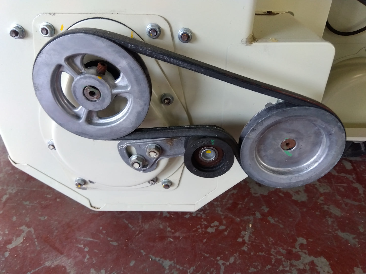 サタケ　中古　３インチ籾摺機　NRZ350　TRZ300AX（1）　「宮城店　1970」