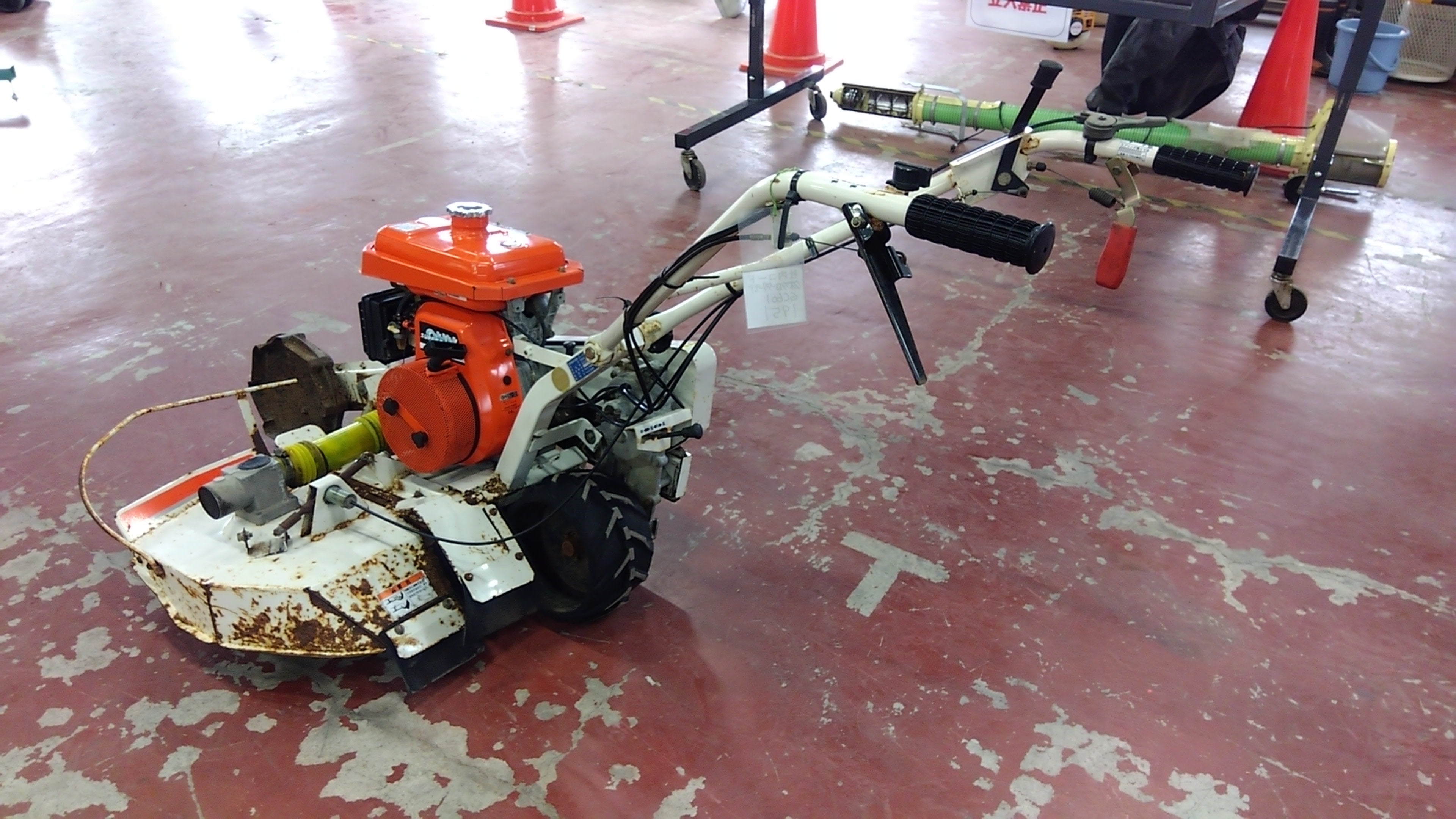 ジャンク品】クボタ 中古 畔草刈り機 GC601 「宮城店1951」 – 農キング