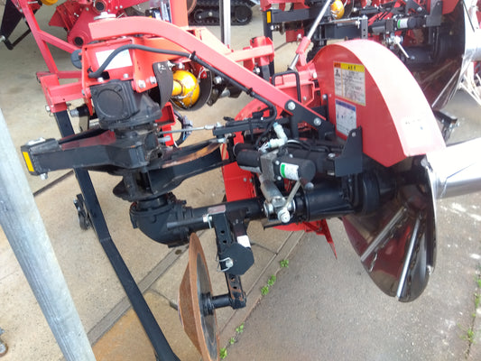 ニプロ　畦塗機　LZR302NJ【8829】