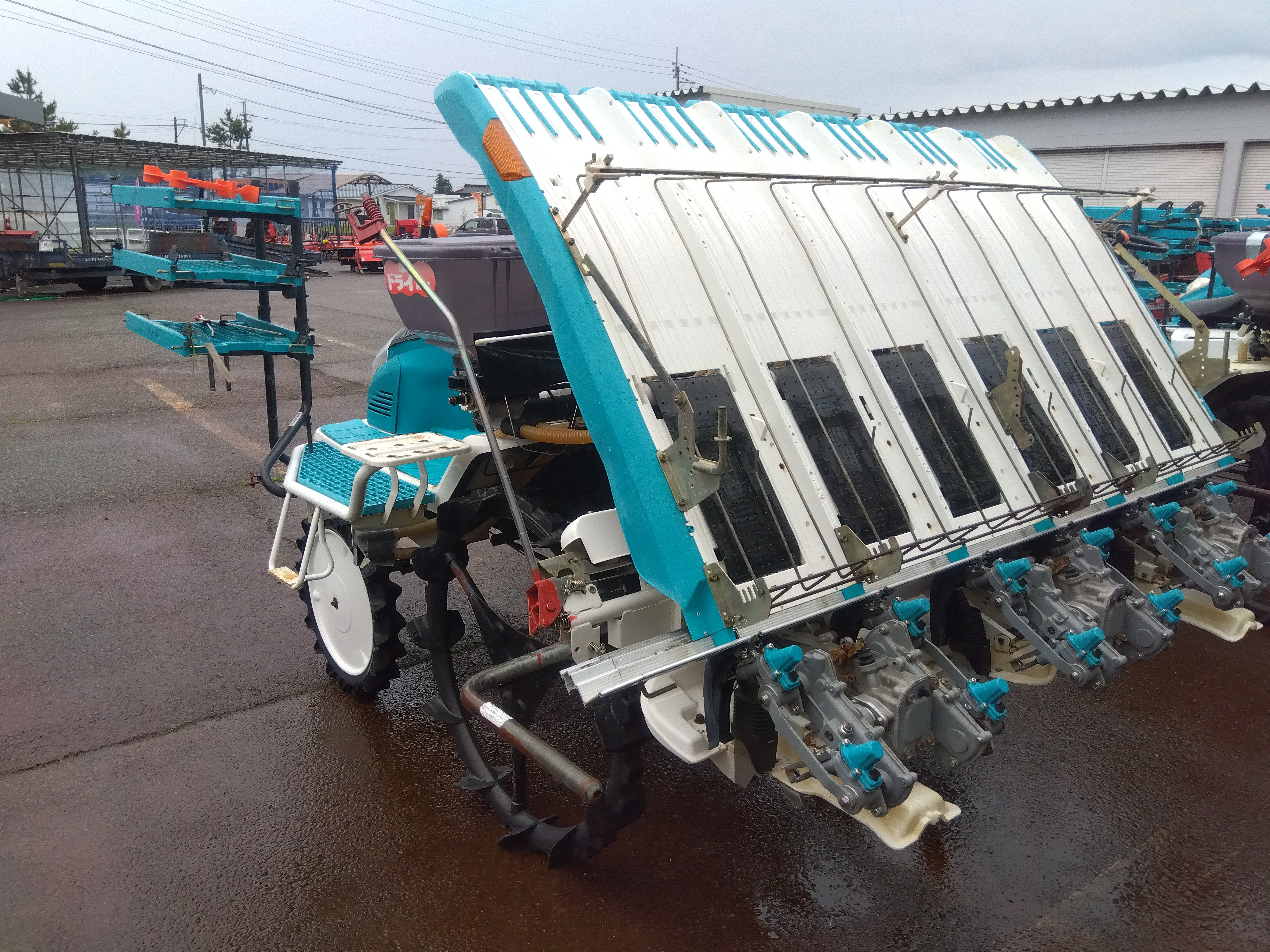 クボタNSU65乗用田植え機　220アワー　訳あり クボタ 田植機 NSU65-FCS 6条植 15ps 129時間 セルスタート ミッド施肥