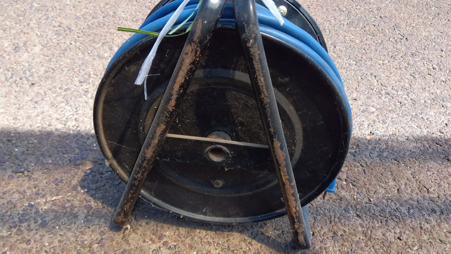 日動工業 コードリール NR-304D【山形店8923】