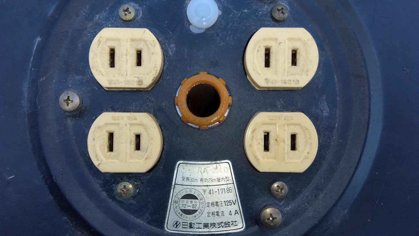 日動工業 コードリール NR-304D【山形店8923】