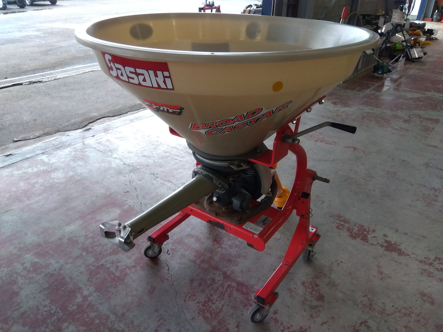 ササキ　中古　ブロードキャスター　CF200　「宮城店　2005」