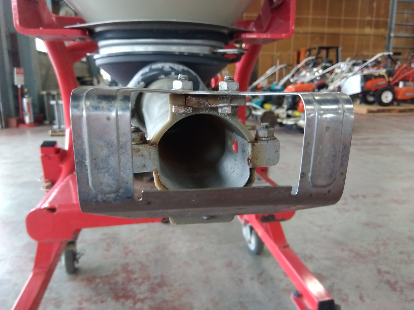 ササキ　中古　ブロードキャスター　CF200　「宮城店　2005」