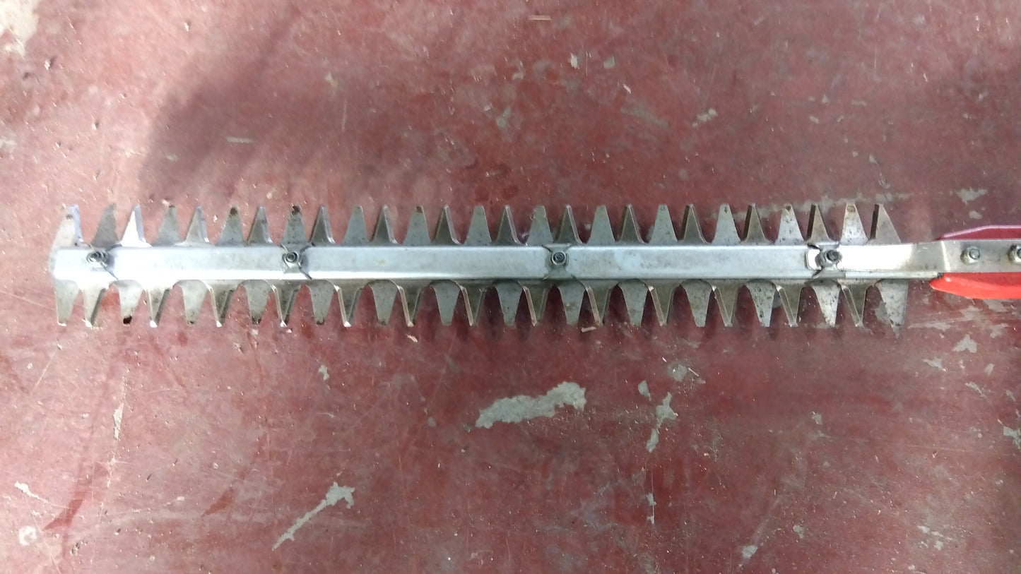 ニシガキ　中古　刈払い機用バリカンアタッチメント　N-834刈太郎500　「宮城店1991」