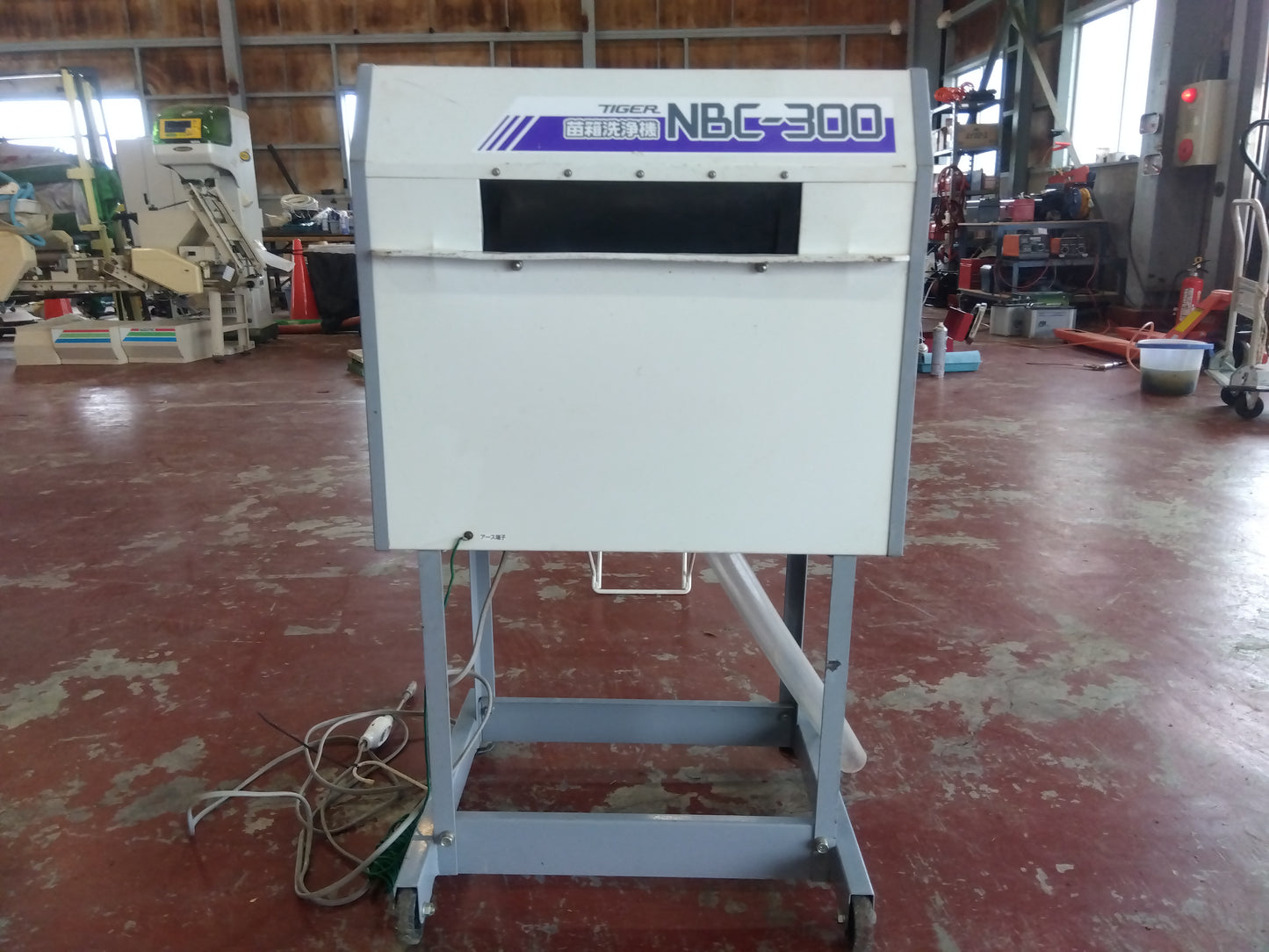 タイガー　中古　苗箱洗浄機　NBC-300　「宮城店　2055」