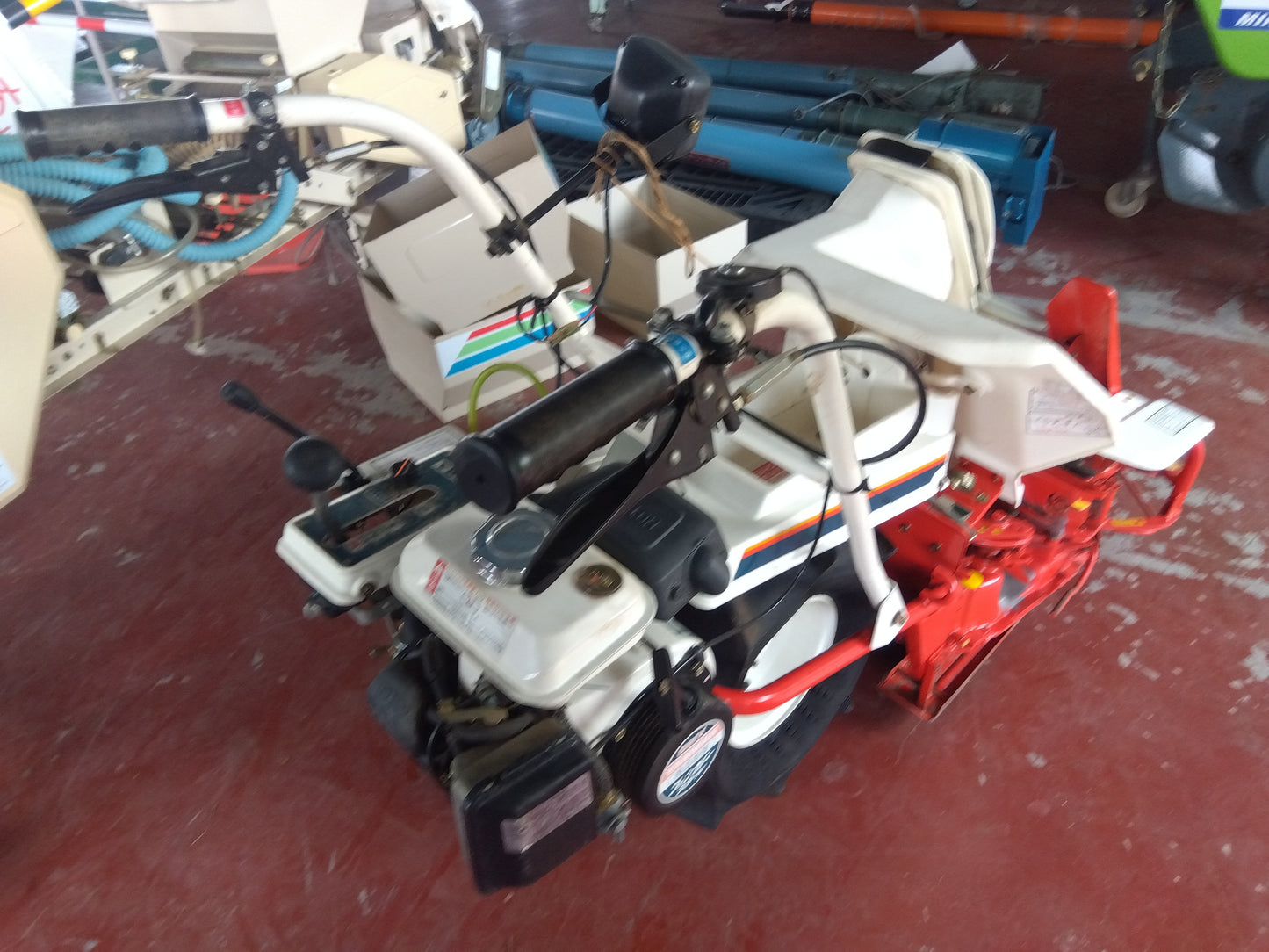 ヤンマー　中古　バインダー　YB250　【2018】