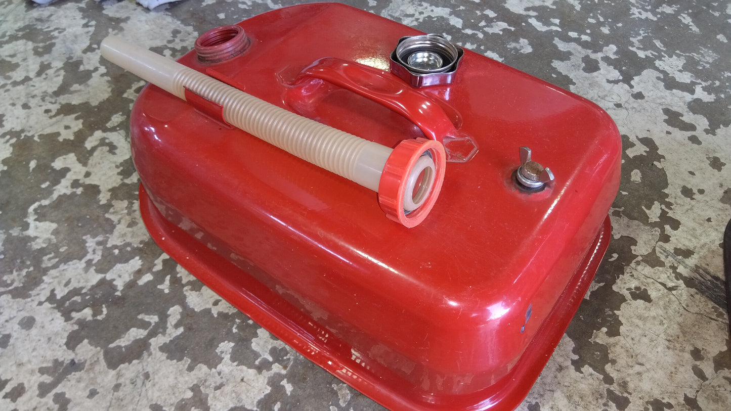 ユニオン産業 ガソリン携帯缶 TU-10【山形店8948】