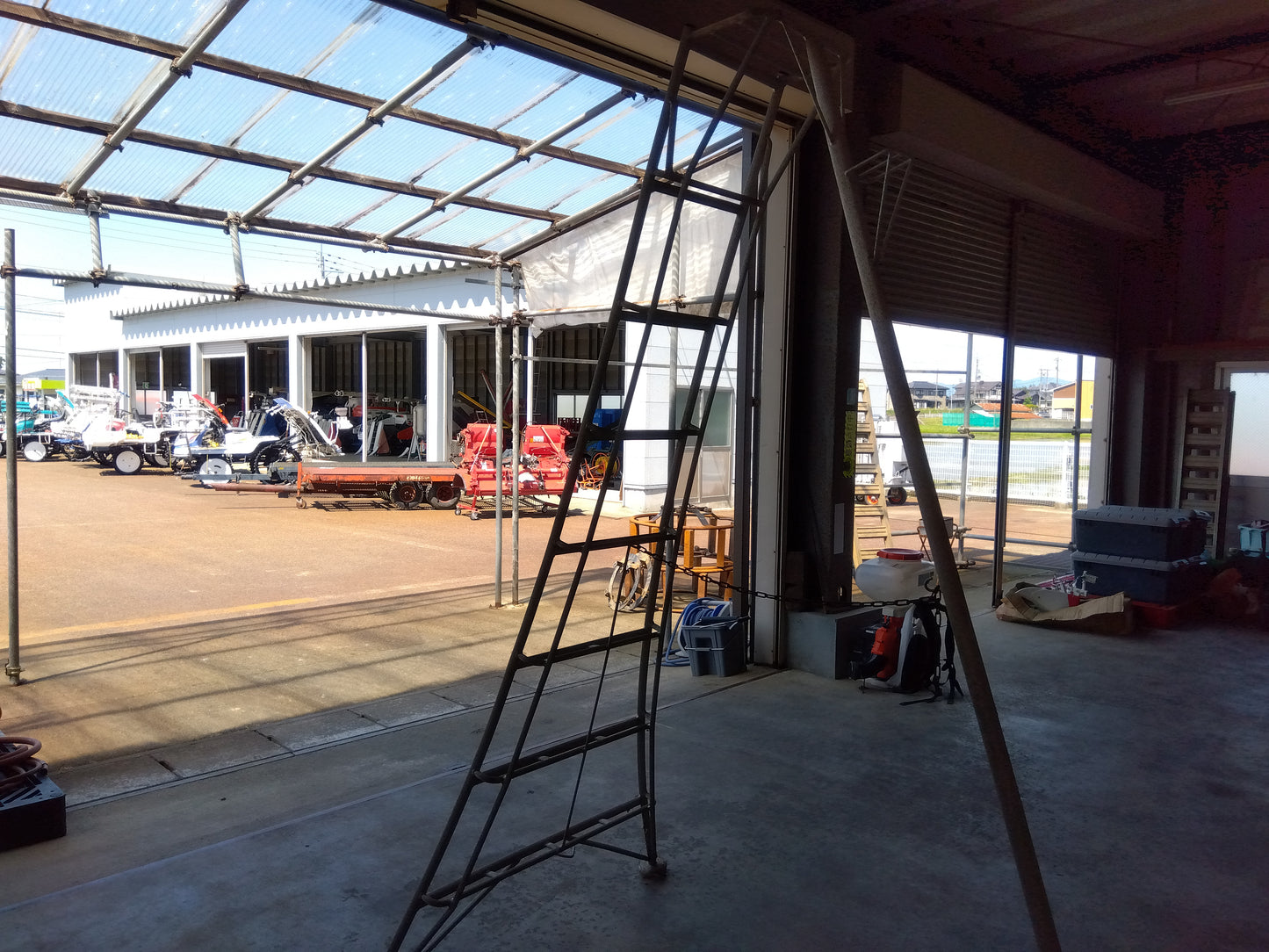 アルミ三脚　8尺【9066】