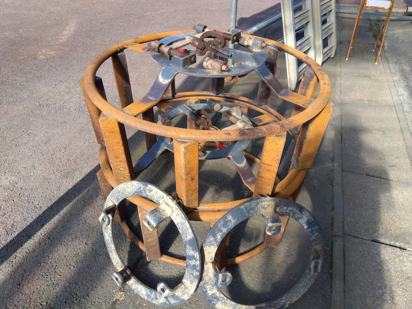 冨士トレーラー　カゴ車輪（9063）